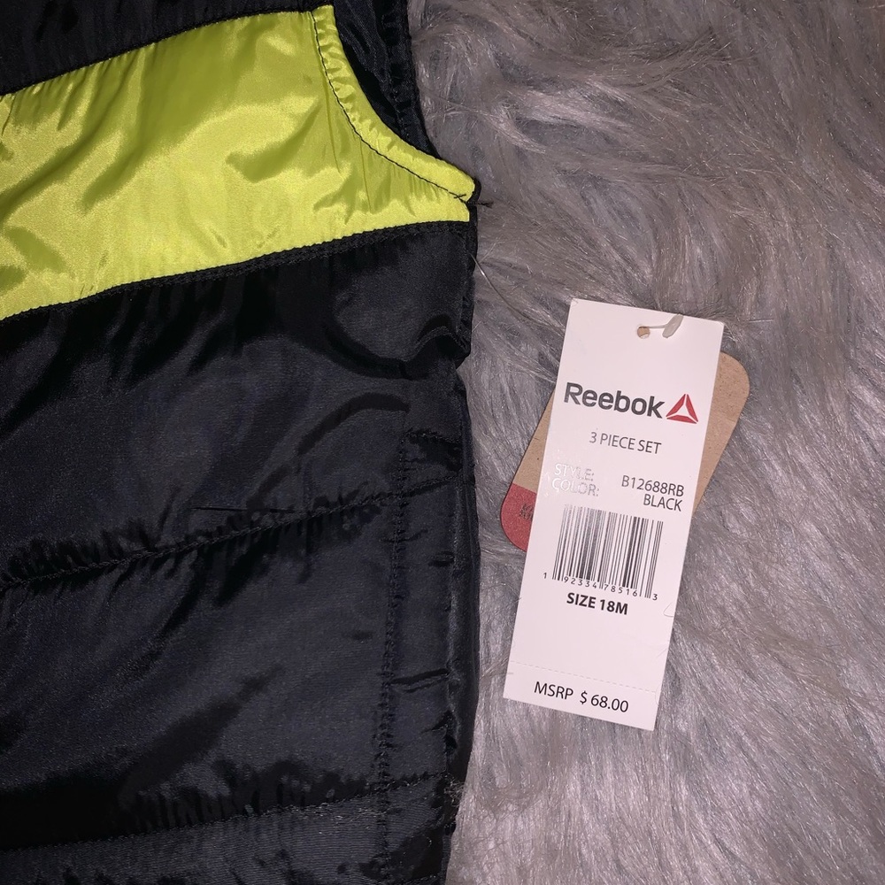 Reebok Infant Vest - Picture 2 of 4